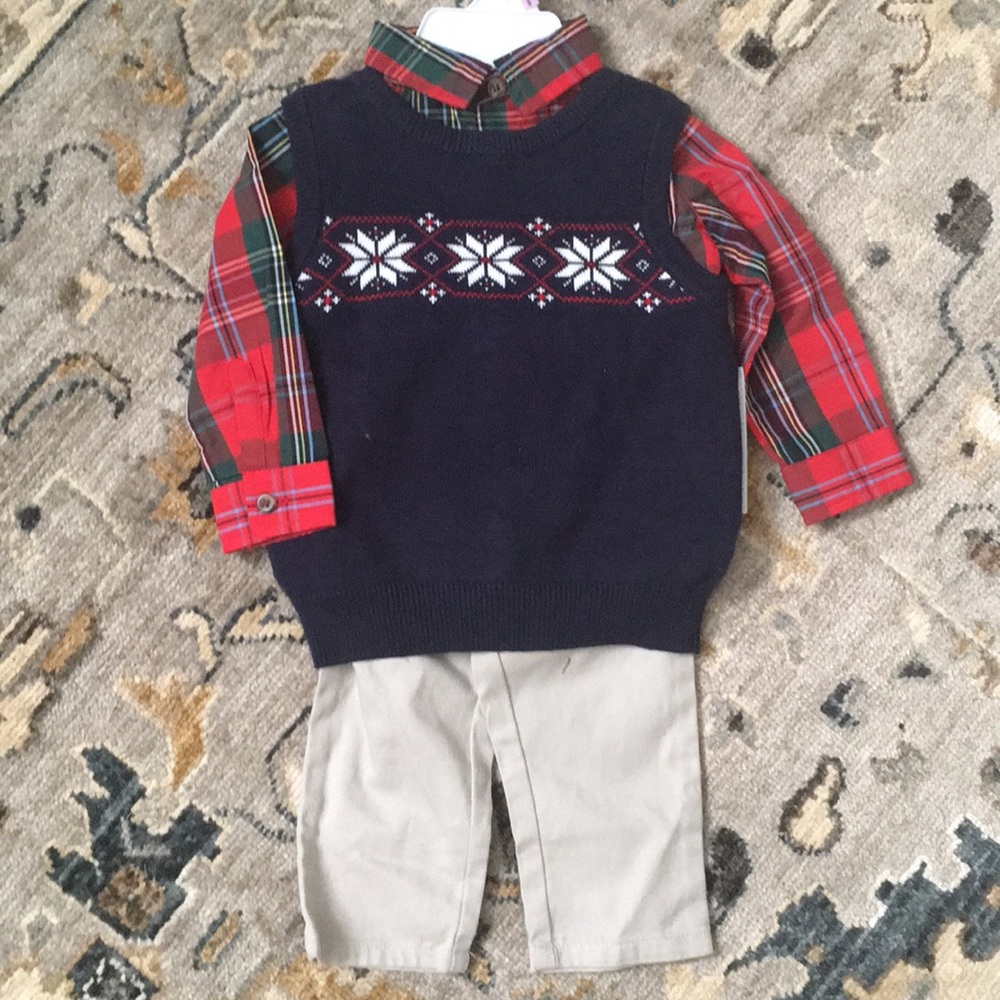 Crown and Ivy Boys three piece set 6-9 mo NWT
